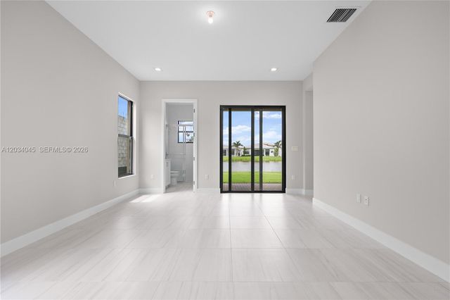 9523 Royal Woods Mnr, Boca Raton, FL 33434