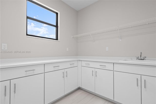 9523 Royal Woods Mnr, Boca Raton, FL 33434