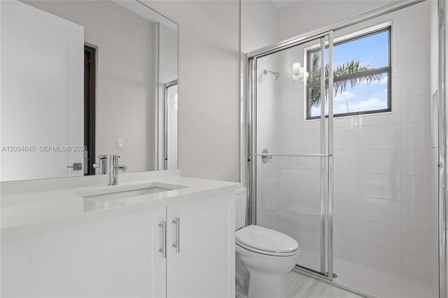 9523 Royal Woods Mnr, Boca Raton, FL 33434