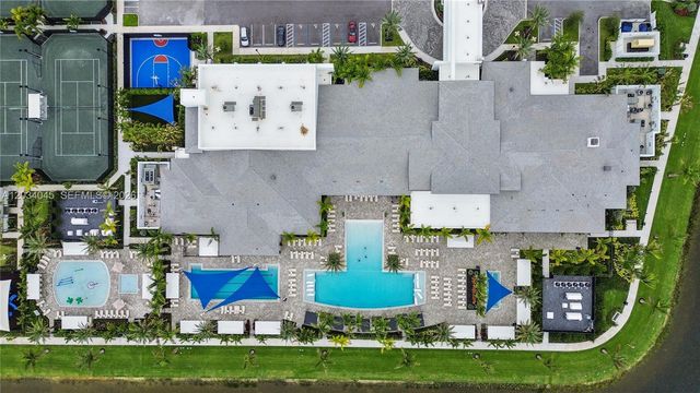 9523 Royal Woods Mnr, Boca Raton, FL 33434