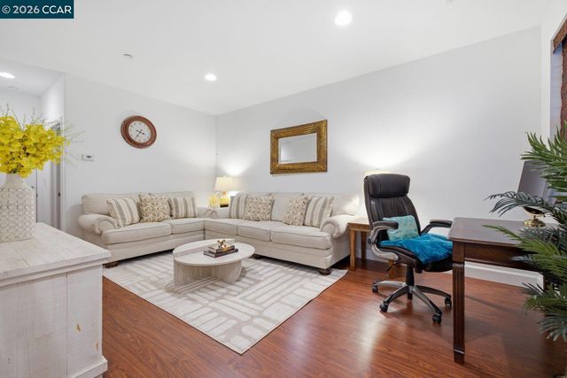 1681 Shore Pl 3, Santa Clara, CA 95054