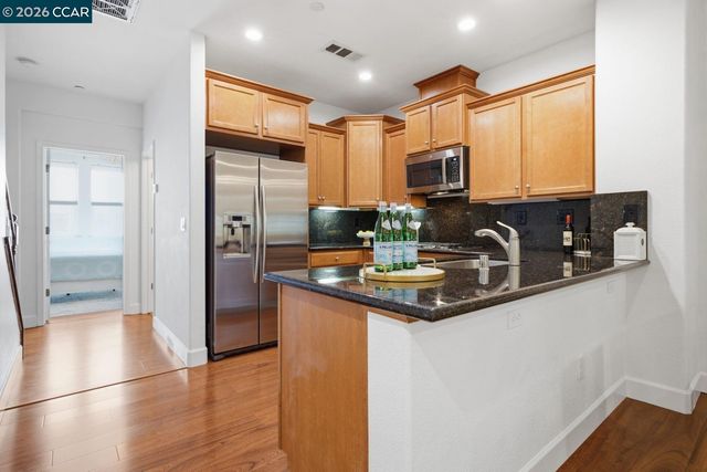 1681 Shore Pl 3, Santa Clara, CA 95054
