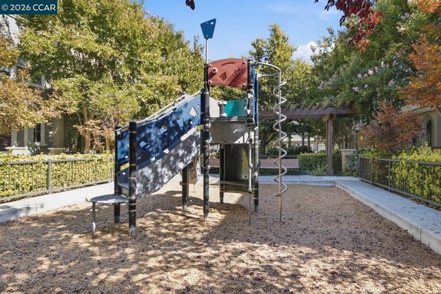 1681 Shore Pl 3, Santa Clara, CA 95054