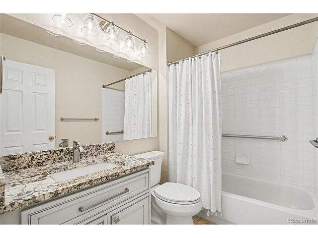 2807 N Torreys Peak Dr, Louisville, CO 80027