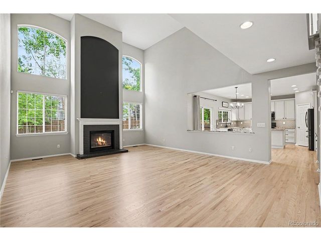 2807 N Torreys Peak Dr, Louisville, CO 80027