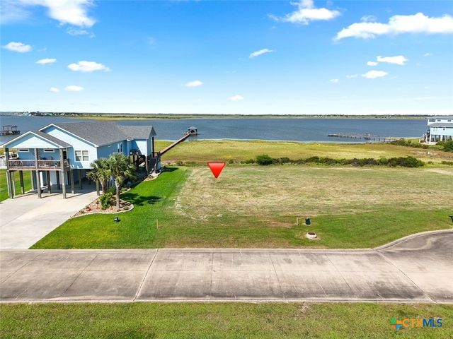 3004 Palm Coast Lane, Palacios, TX 77465