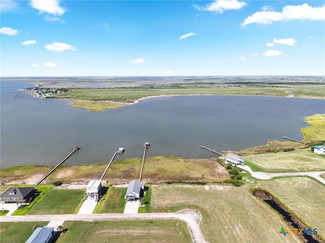 3004 Palm Coast Lane, Palacios, TX 77465