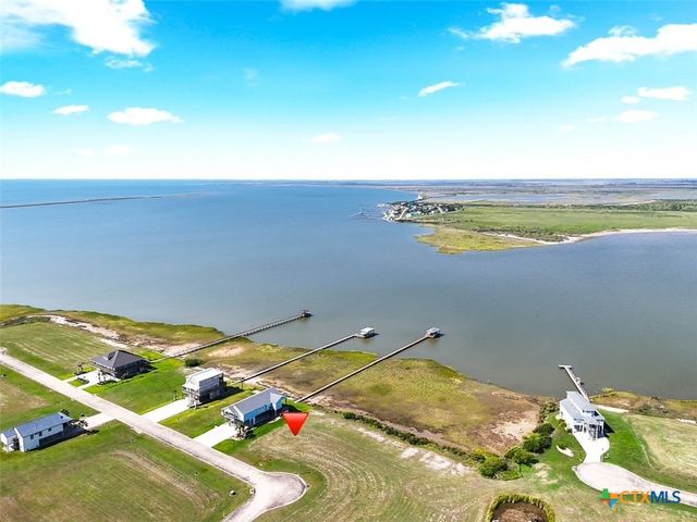 3004 Palm Coast Lane, Palacios, TX 77465