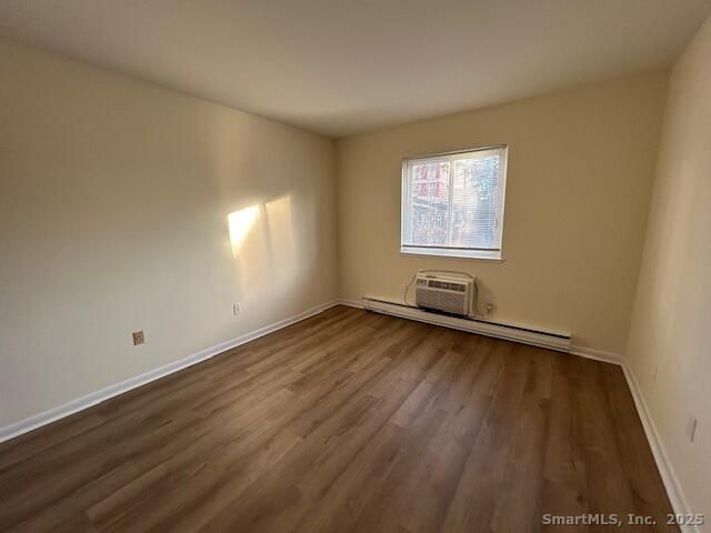 5 West Washington Avenue APT 7, Stamford, CT 06902