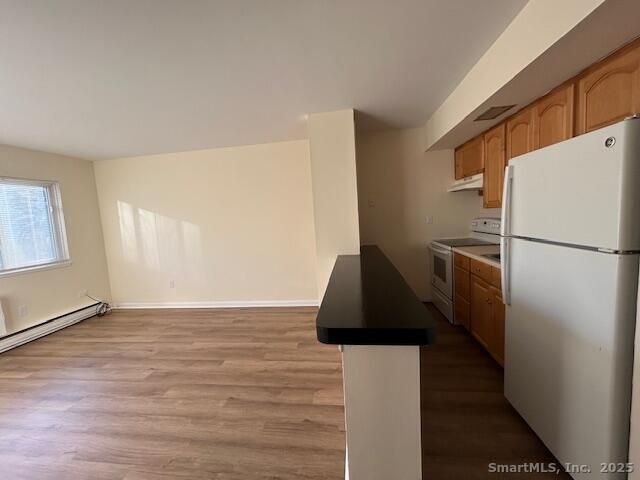 5 West Washington Avenue APT 7, Stamford, CT 06902