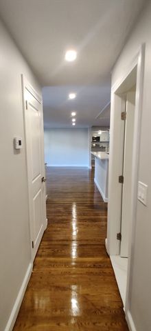15 Sunset Dr, Randolph, MA 02368