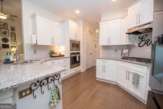 6 Delaware Way, Newnan, GA 30265