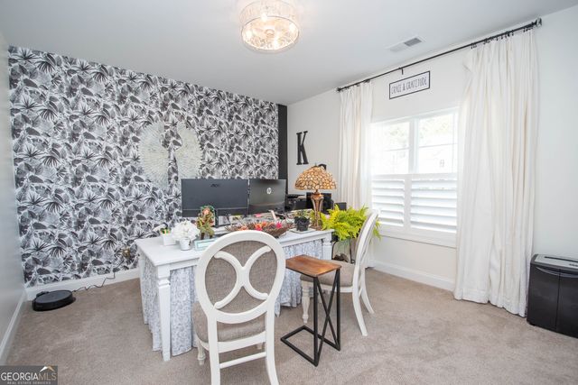 6 Delaware Way, Newnan, GA 30265