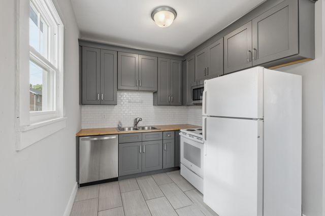 1015 Bryan St, Old Hickory, TN 37138
