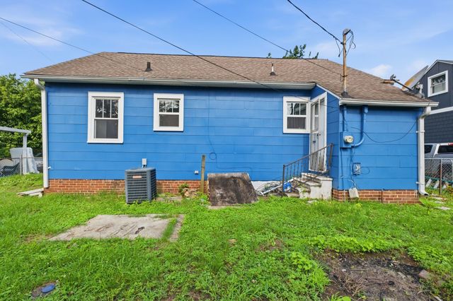 1015 Bryan St, Old Hickory, TN 37138