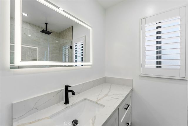 13339 Crocker, Los Angeles, CA 90061
