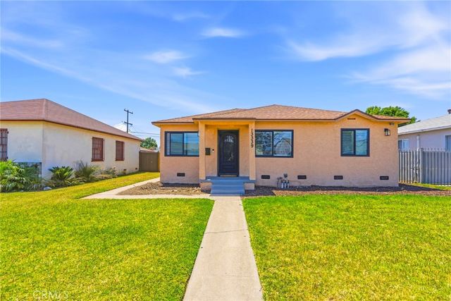 13339 Crocker, Los Angeles, CA 90061