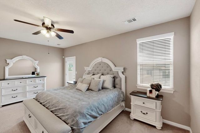 24 Los Balcones, Rio Rancho, NM 87124