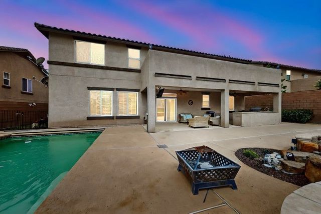 24 Los Balcones, Rio Rancho, NM 87124