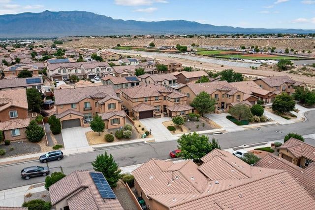 24 Los Balcones, Rio Rancho, NM 87124