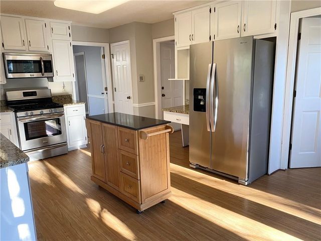 105 Floss flower Court, Roswell, GA 30076