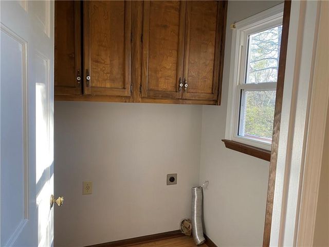 105 Floss flower Court, Roswell, GA 30076