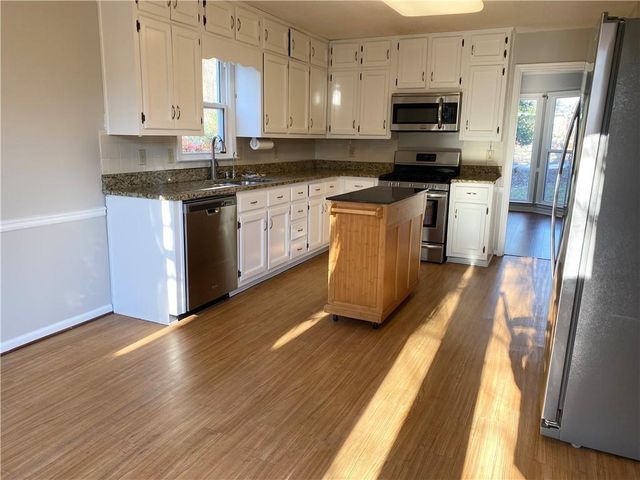 105 Floss flower Court, Roswell, GA 30076