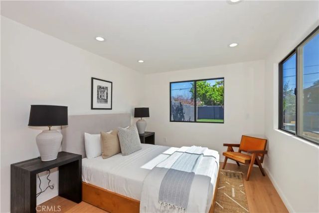 1506 N Niagara Street, Burbank, CA 91505