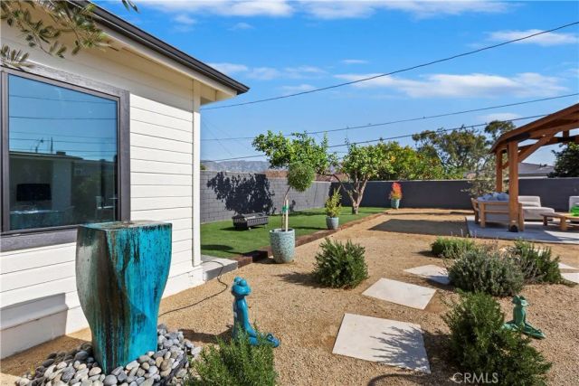 1506 N Niagara Street, Burbank, CA 91505