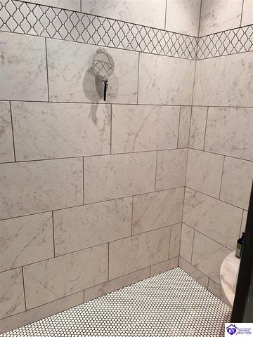 509 Maple Crest Way, Elizabethtown, KY 42701