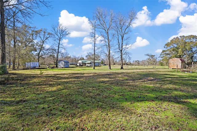 955 County Road 133, Liberty, TX 77575