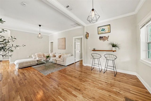 805 E CHELSEA STREET, Tampa, FL 33603