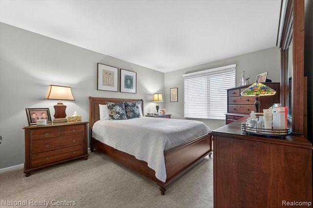 19060 Fortuna Drive 40, Clinton Township, MI 48038