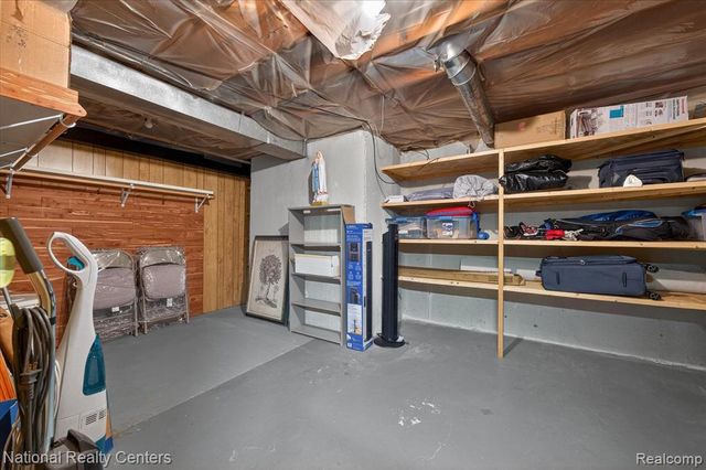 19060 Fortuna Drive 40, Clinton Township, MI 48038