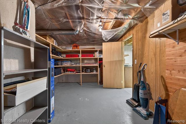 19060 Fortuna Drive 40, Clinton Township, MI 48038