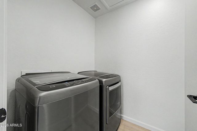 451 S HAWES Road 27, Mesa, AZ 85208