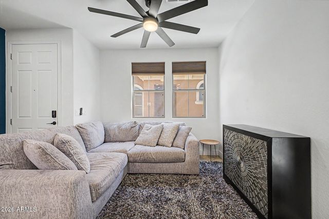 451 S HAWES Road 27, Mesa, AZ 85208