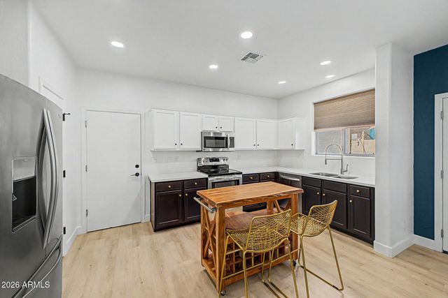 451 S HAWES Road 27, Mesa, AZ 85208