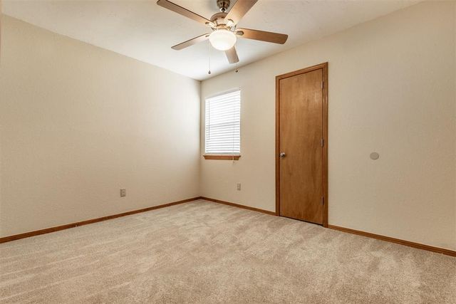 231 Barrett Place, Edmond, OK 73003