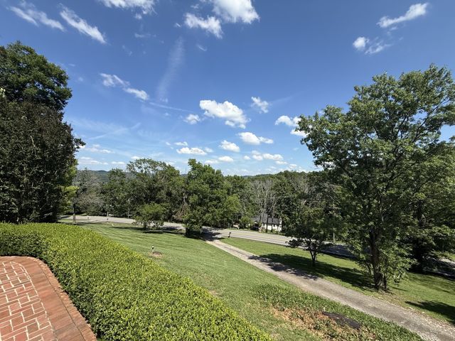 1288 Old Hillsboro Rd, Franklin, TN 37069