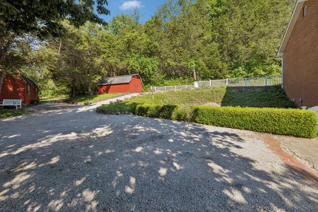 1288 Old Hillsboro Rd, Franklin, TN 37069