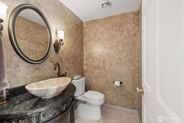 18141 Normandy Terrace SW, Normandy Park, WA 98166