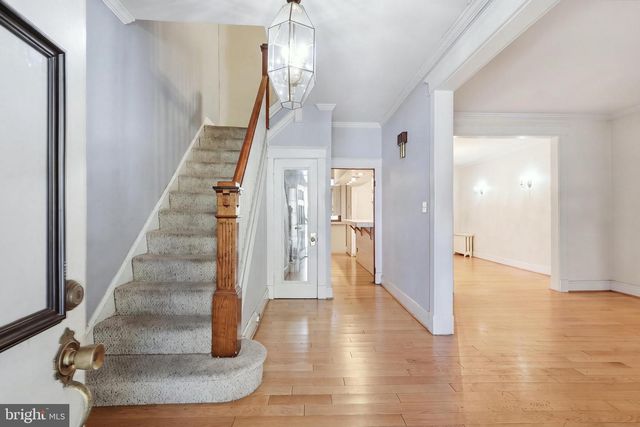 2807 W LAFAYETTE AVE W, Baltimore, MD 21216