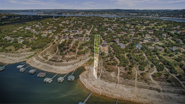 400 Lakefront DR, Lago Vista, TX 78645