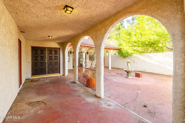 36421 Oliver Lane, Palmdale, CA 93551