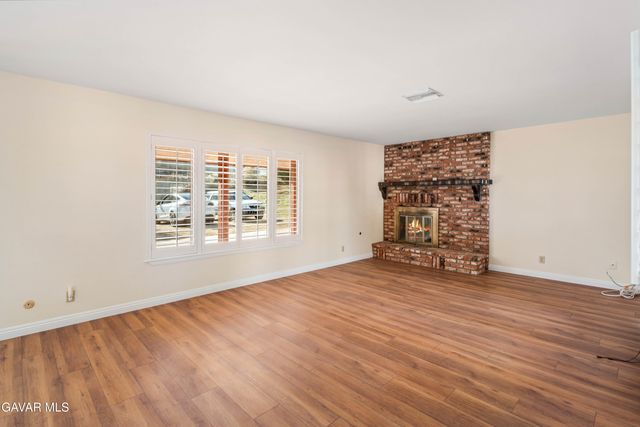 36421 Oliver Lane, Palmdale, CA 93551