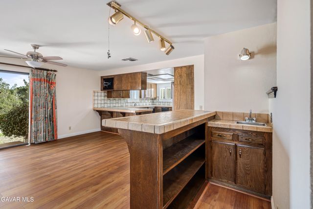 36421 Oliver Lane, Palmdale, CA 93551