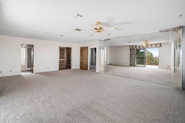 36421 Oliver Lane, Palmdale, CA 93551