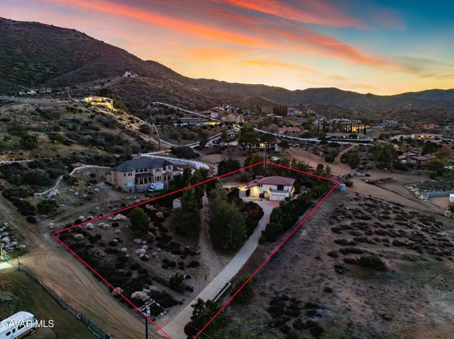 36421 Oliver Lane, Palmdale, CA 93551