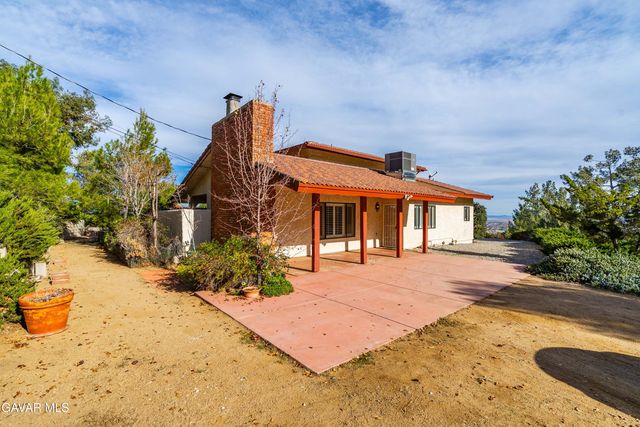 36421 Oliver Lane, Palmdale, CA 93551